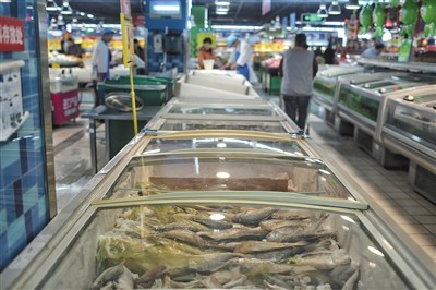 北京超市活鱼下架图.png