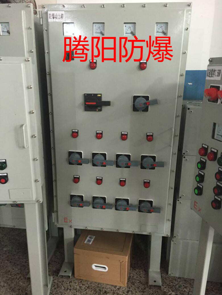 反应釜防爆变频温控控制柜型号含义:BXM(D)口1-口2 口3/ 口4 口5 口6 口7 口8 口9 口10 口11 口12详解:BXM(D) - 防爆照明(动力)配电箱 (其中M:指照明 D:指动力)口1 - 指产品的设计序号(比如:59)口2 - T 指特殊要求(也就是根据客户要求定做,一般常规不注明)口3 - 指此配电箱的支路数(比如这个配电箱是多少个分开关的那就注明多少)口4 - 指此配电箱的支路电流(分开关的电流多大的)口5 - K:此配电箱带总开关(不带不注)口6 - 总开关电流口7 - 进线