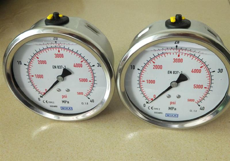 泰州双华多种型号规格径向全不锈钢压力表仪表欢迎咨询