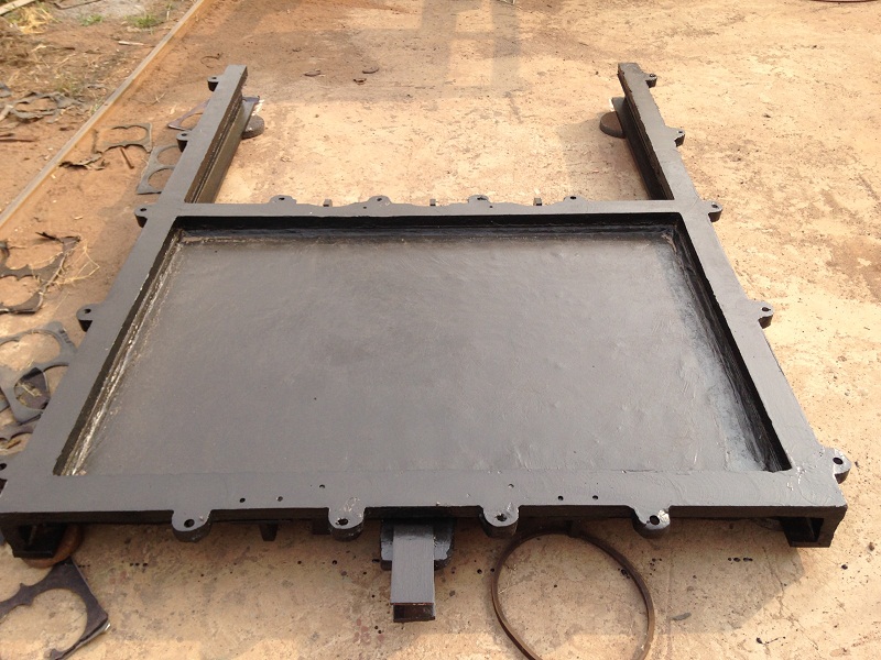 广西聚财牌手动不锈钢调节堰门好品牌好质量